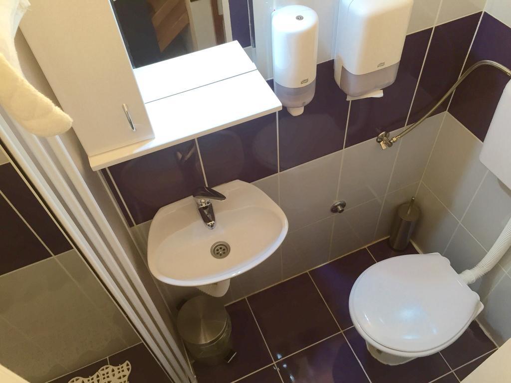 Kona Apartment ベオグラード 部屋 写真